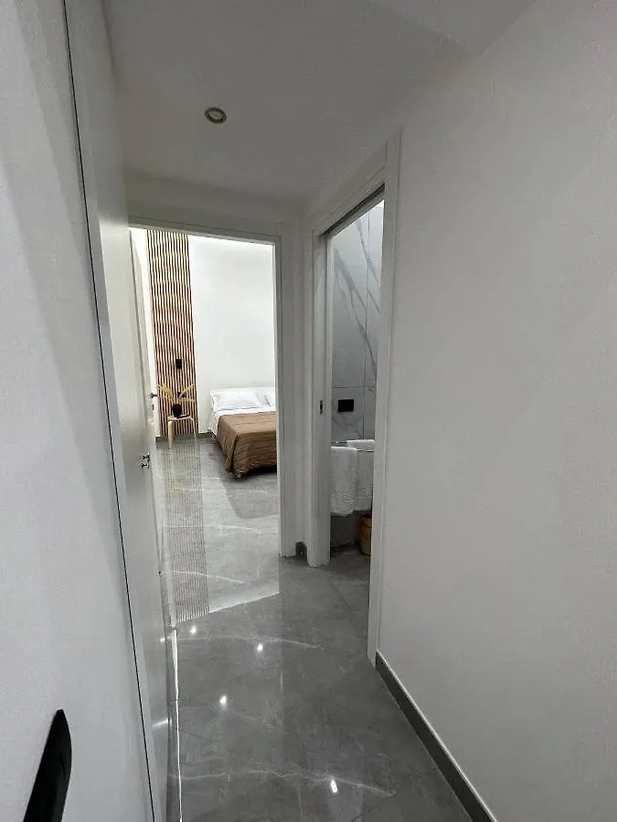 Dg Lovely Home Naples 0*,